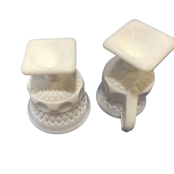 Vintage McKee Plymouth Thumbprint Milk Glass Pedestal Creamer & Sugar - Picture 2 of 5